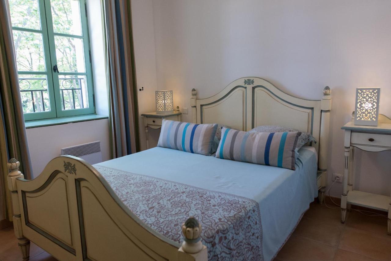 Hotel Le Relais De Pigasse Ouveillan Esterno foto