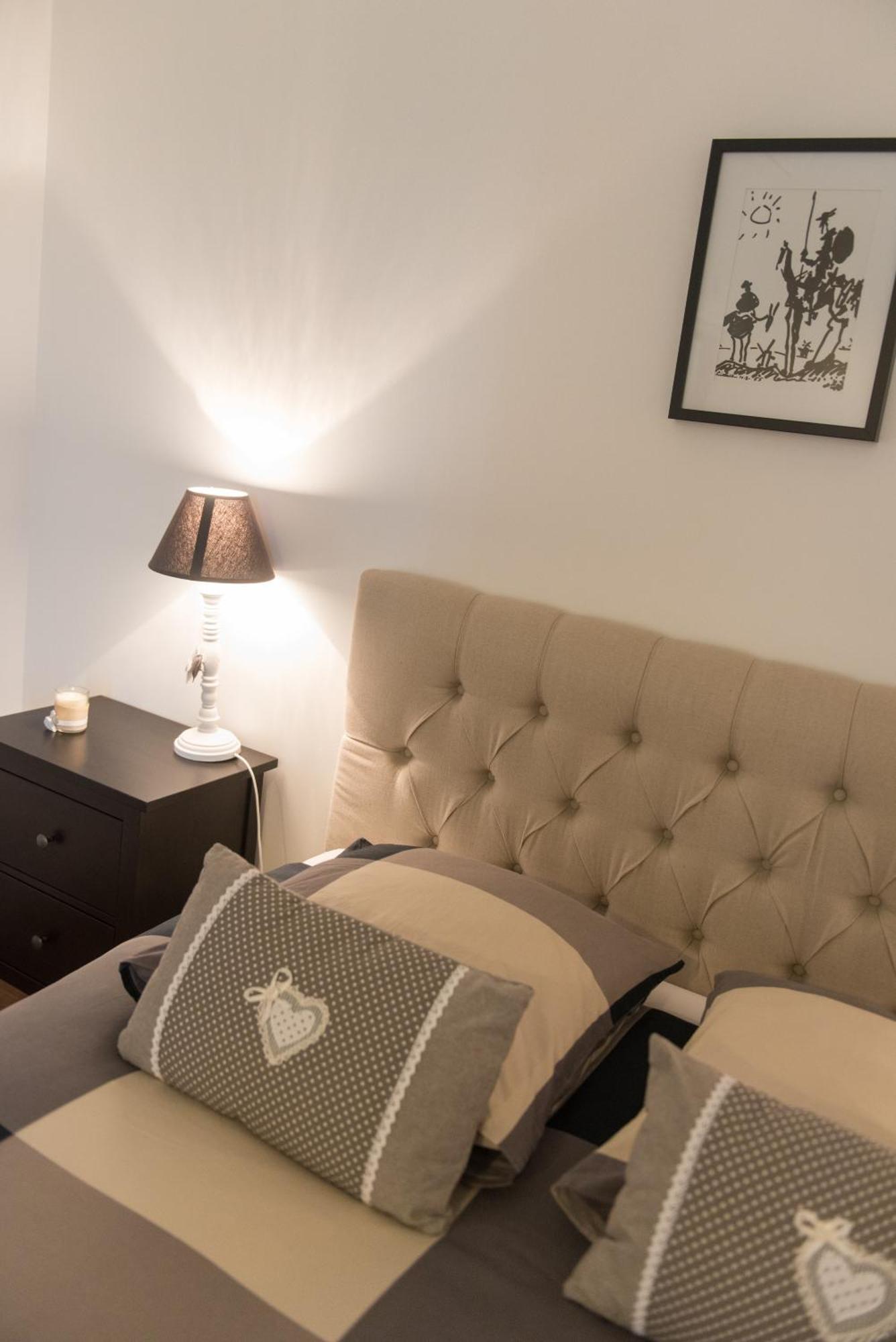 Hotel Le Relais De Pigasse Ouveillan Esterno foto